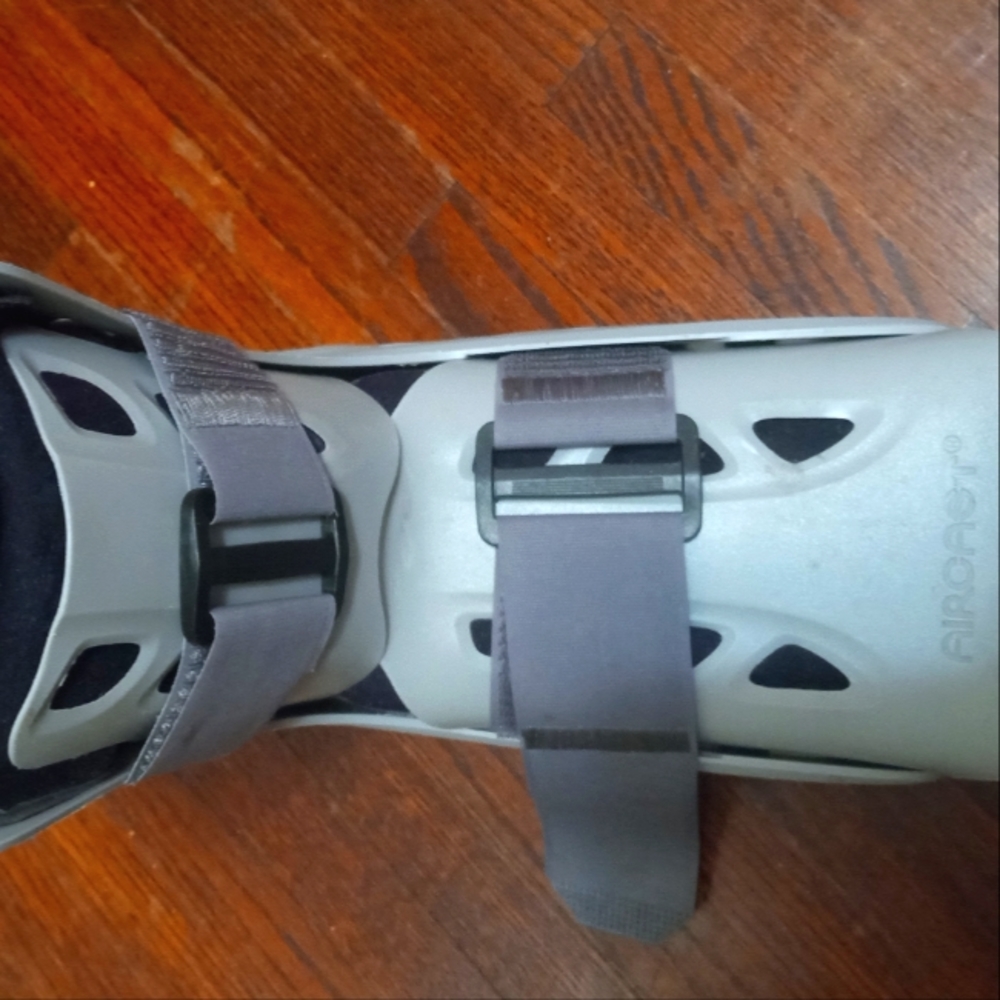 Walking boot